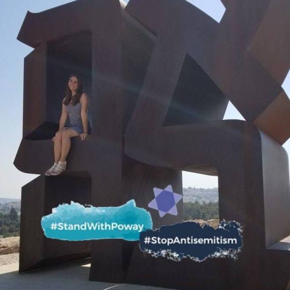 Meet your Posher, Jacqueline